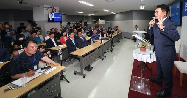 전북에서 타운홀미팅 시작한 송영길