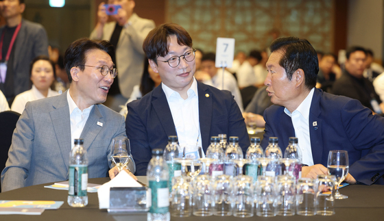 친명 "범진보통합, 자다가 봉창 두드려"…친청 "막말 말라"