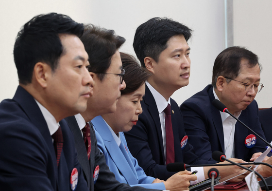 우재준 청년 최고위원, 장동혁 대표 사퇴 공개 요구