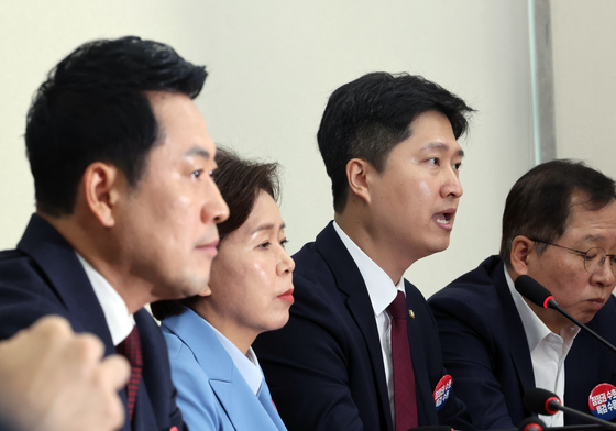 우재준 청년 최고위원, 장동혁 대표 사퇴 공개 요구