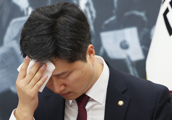 우재준 "징계?…부산 간 적도 치킨 먹지도 않았다"
