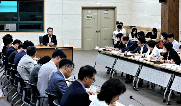 송인헌 괴산군수 "민선 9기 새 출발 준비 철저히 해 달라"