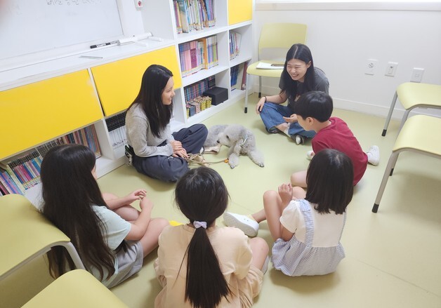 서울시, 치료견과 함께 아동 마음 돌본다…동물매개치유 본격 추진
