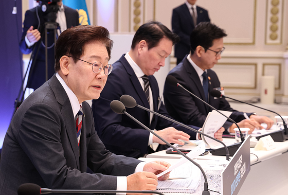 메가프로젝트 국민보고회 발언하는 이재명 대통령