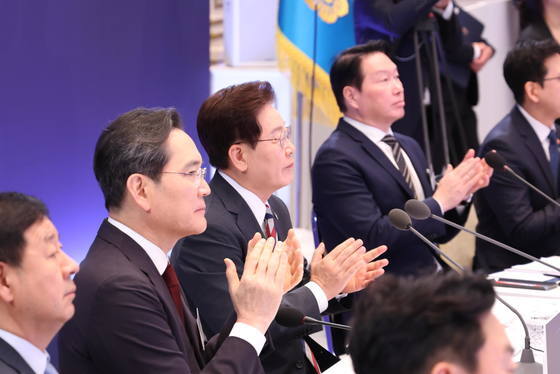 광주 등 서남권 반도체 800조 투자…삼성·SK 팹 4기 지어 '제2생산축' 구축