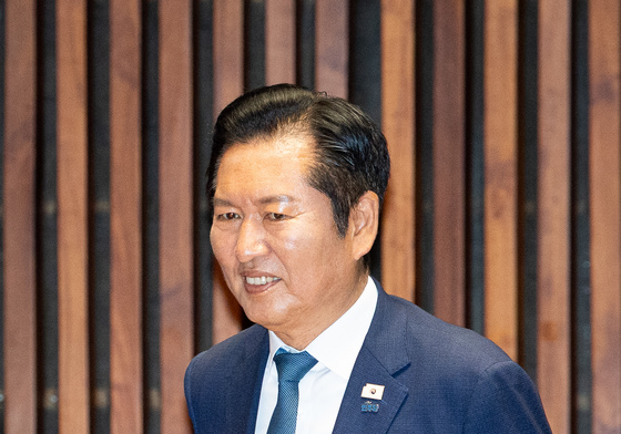 의원총회 참석하는 정청래
