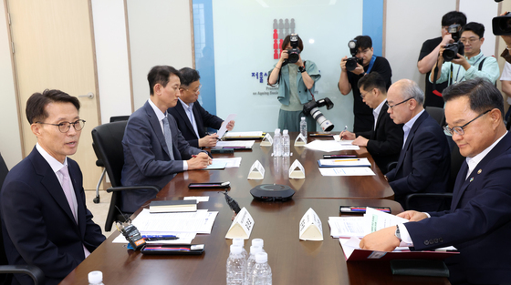 김진오 부위원장, 가족 관계, 소통 역량 지원방안 관계부처 회의 주재