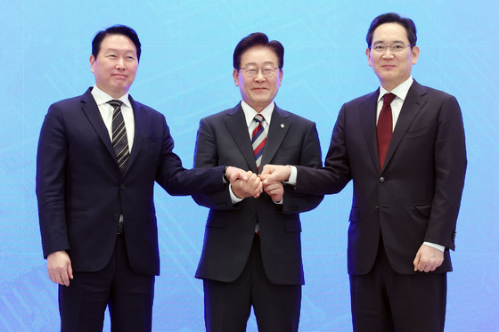 李대통령 "호남 반도체 클러스터, 확실하게 전력요금 메리트 생기게 할 것"