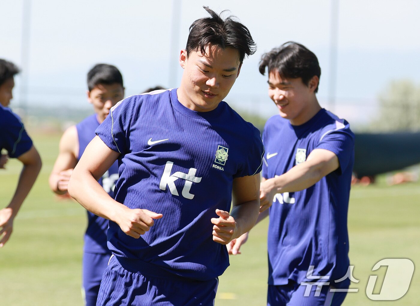본문 이미지 - 대한민국 축구대표팀 오현규가 2일(현지시간) 미국 유타주 헤리먼에 위치한 자이언스뱅크 트레이닝센터에서 훈련을 하고 있다. 2026.6.3 ⓒ 뉴스1 임세영 기자