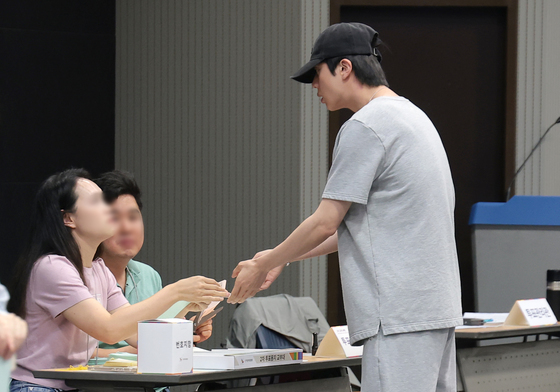 진, 제9회 지방선거 투표 참여