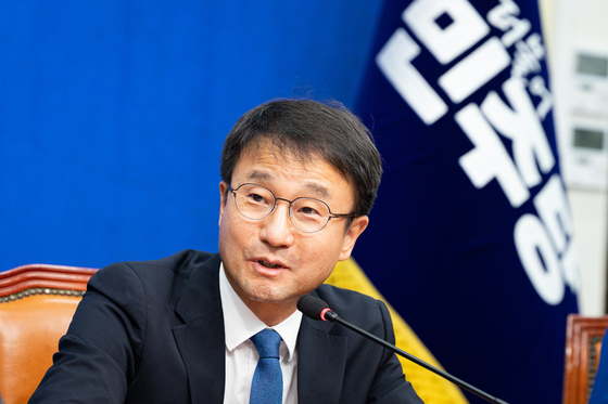 모두 발언하는 한병도 원내대표