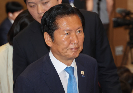 정청래 "국민 현명한 선택…다만 서울 탈환하지 못해 아파"
