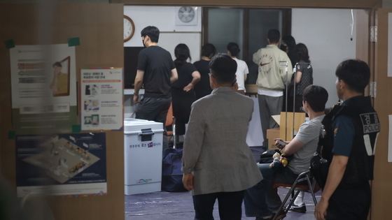 투표함 이송 지연 된 송파구 투표소