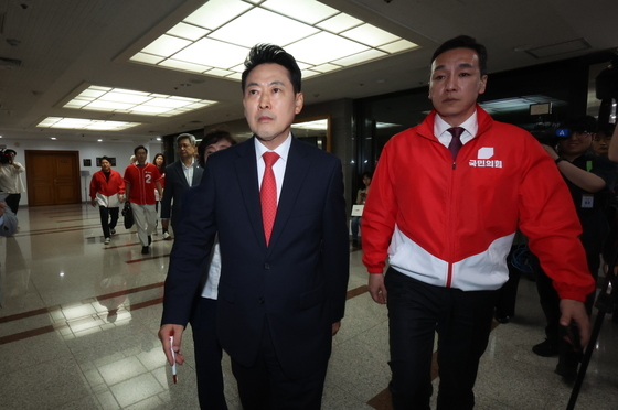 장동혁 대표, 중앙선거관리위원장 항의 방문