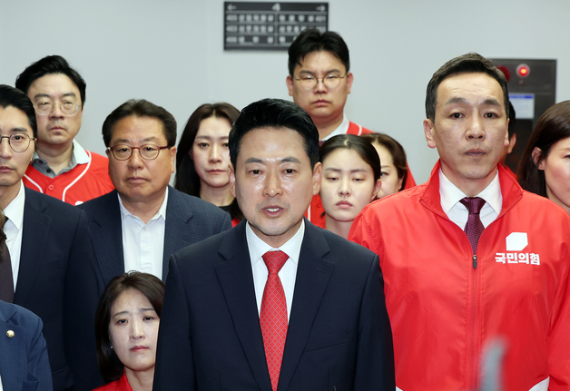 노태악 선관위원장 면담 마친 장동혁 대표