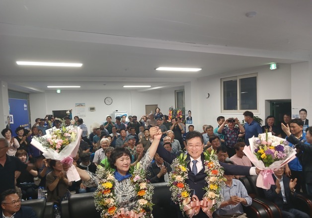 [6·3 지선] 장신상, 횡성 군수 당선 "횡성 다시 세울 것"