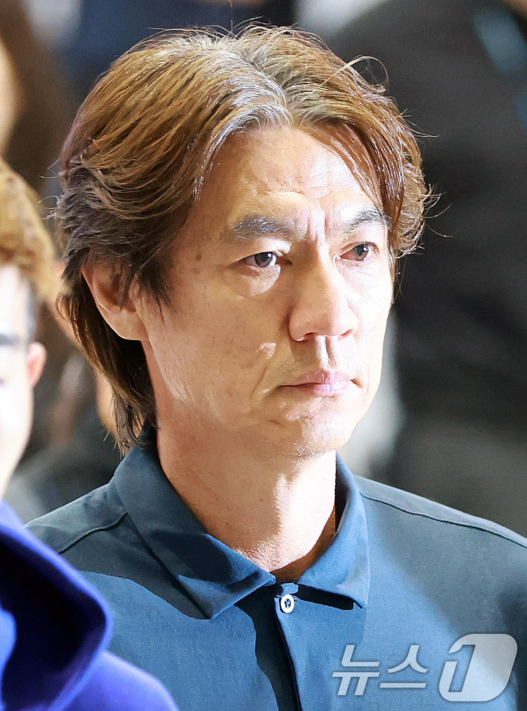 (인천공항=뉴스1) 안은나 기자 = 2026 북중미 월드컵 32강 진출 실패의 책임을 지고 사퇴 의사를 밝힌 홍명보 축구대표팀 감독이 30일 새벽 인천국제공항 2터미널을 통해 입국 …