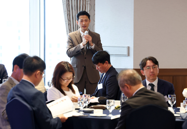 바이오리더스클럽 발언하는 한성민 강스템바이오텍 재무팀장
