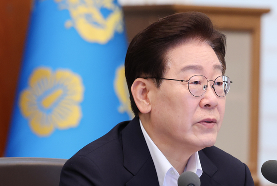李대통령 "역사적 누적 투자량 비교시 호남 조족지혈…소외 지역 추가 대책"(종합)