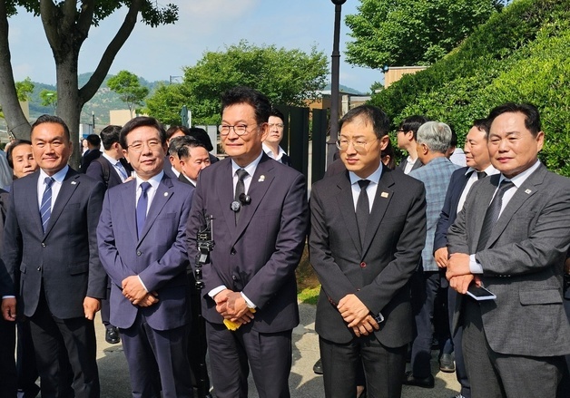 발언하는 송영길
