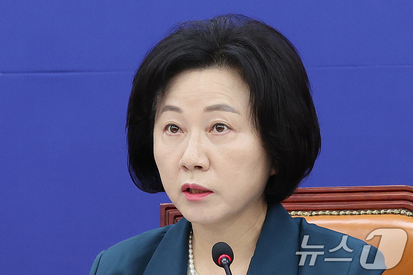(서울=뉴스1) 신웅수 기자 = 송옥주 더불어민주당 전국당원대회준비위원회 부위원장이 30일 서울 여의도 국회에서 열린 위원회 1차 회의에서 발언하고 있다. 2026.6.30/뉴스1 …