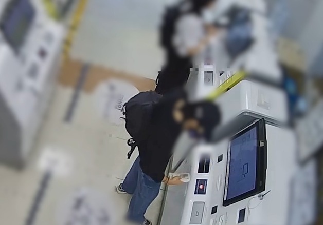 '대환대출 미끼' 8억 가로챈 보이스피싱 조직…28명 검거·15명 구속