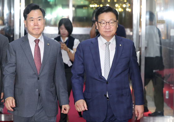 정점식, 與 11개 상임위 일방 통보에 "아주 나쁜 정치…국민 우습게 봐"