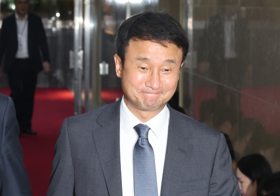 국회의장실로 향하는 한병도 원내대표