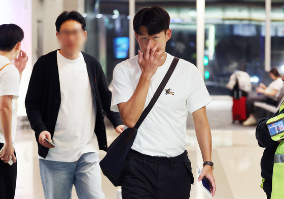 손흥민 '월드컵 마치고 한국으로'