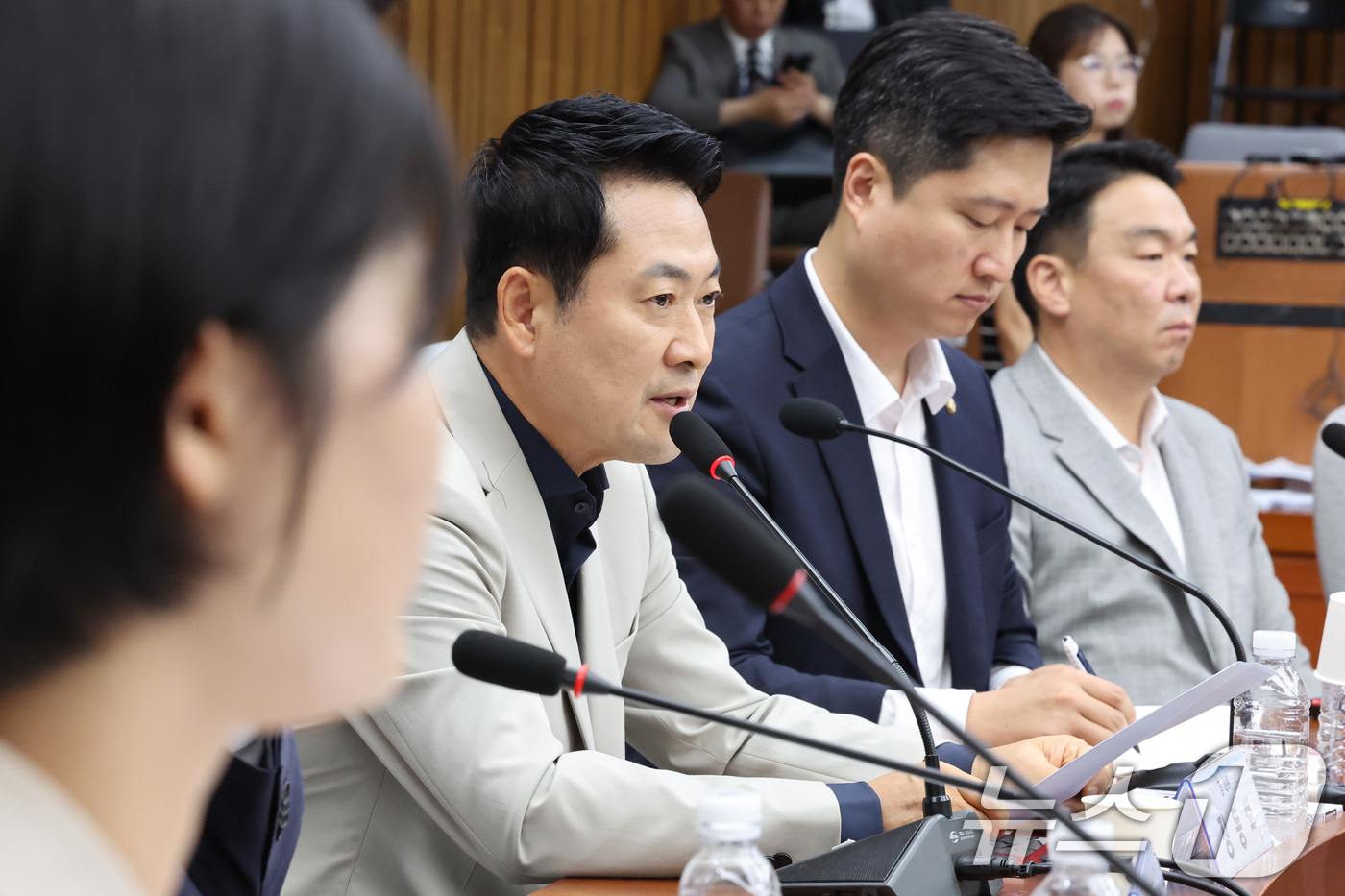 (서울=뉴스1) 신웅수 기자 = 장동혁 국민의힘 대표가 30일 서울 여의도 국회에서 열린 6.3 지방선거 참정권 박탈 사태 청년·대학생 시국 대토론회에서 발언하고 있다. 2026. …