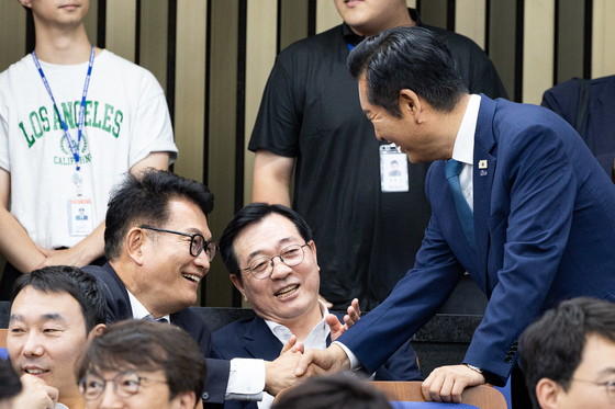 與, 8월 전당대회 출마 정청래·송영길 전 대표 상임고문 위촉 보류