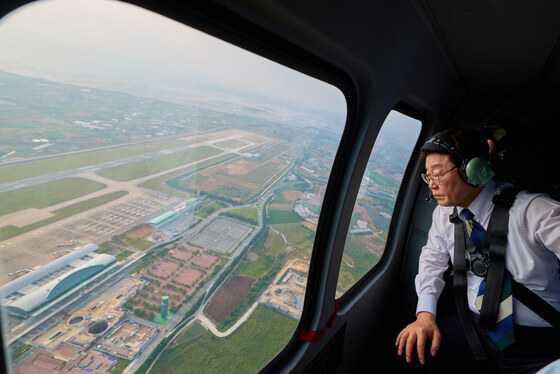 무안공항 항로 시찰하는 이재명 대통령