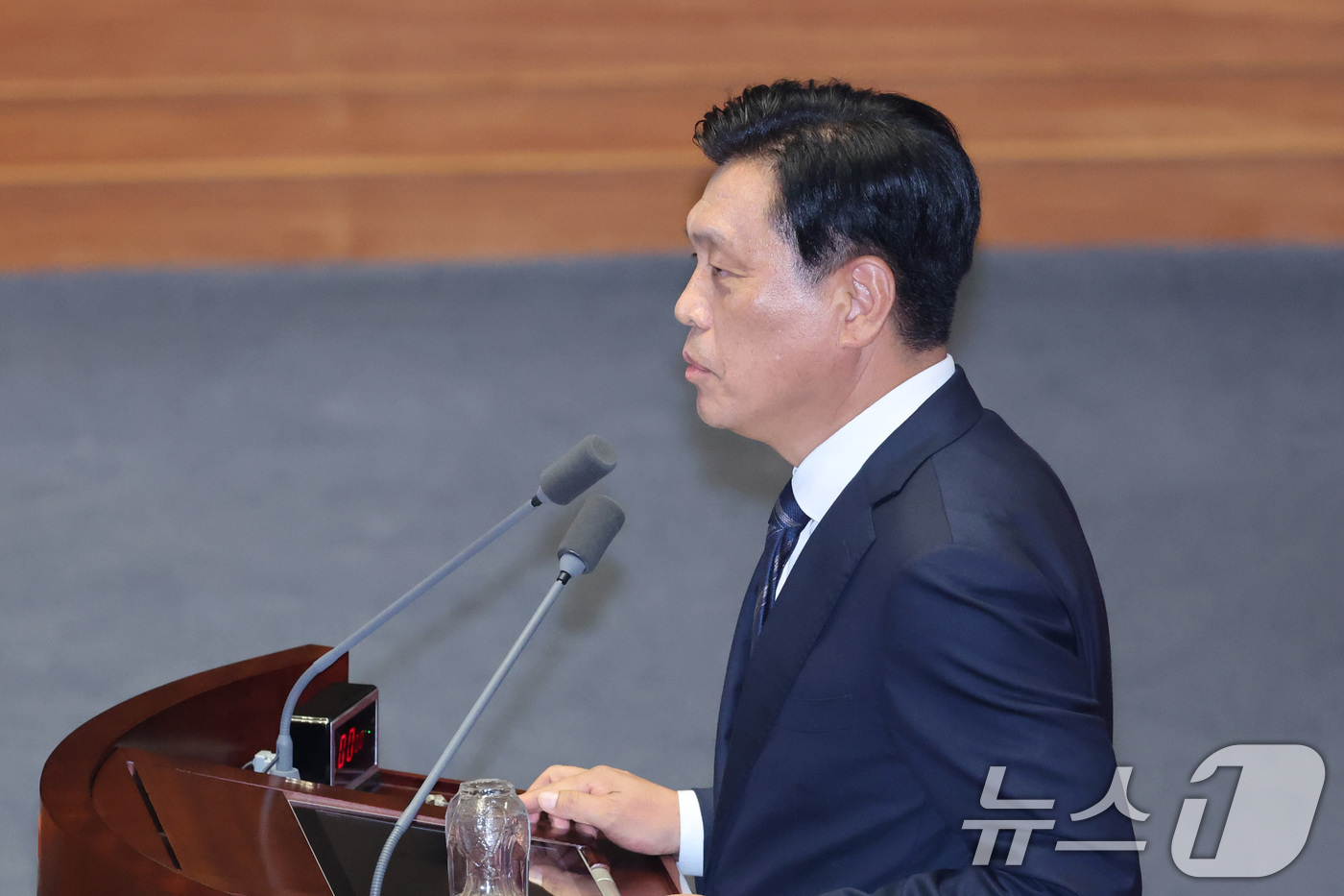 (서울=뉴스1) 신웅수 기자 = 조승래 신임 재정경제위원장이 30일 서울 여의도 국회에서 열린 제436회 국회(임시회) 제4차 본회의에서 당선 인사를 하고 있다. 2026.6.30 …