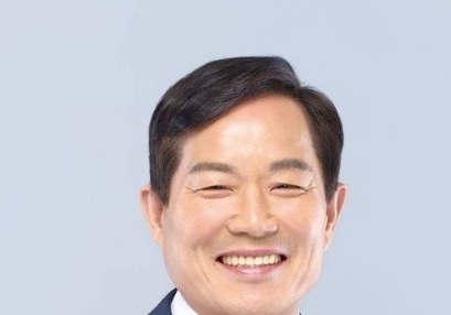 [6·3 지선]'5전 6기' 최유철 의성군수 후보 당선…75.5% 압도적 표심
