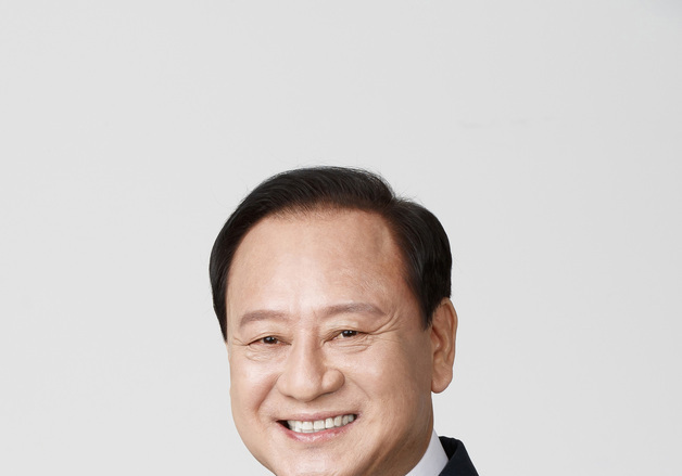 [6·3 지방선거]서울 마포구청장, 민주 유동균 '확실'…30.44% 개표