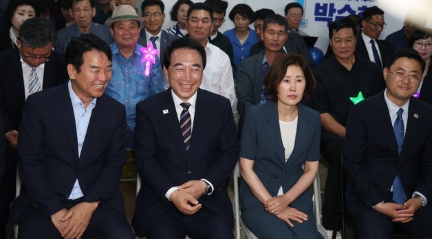 밝은표정의 박수현 더불어민주당 충남지사 후보