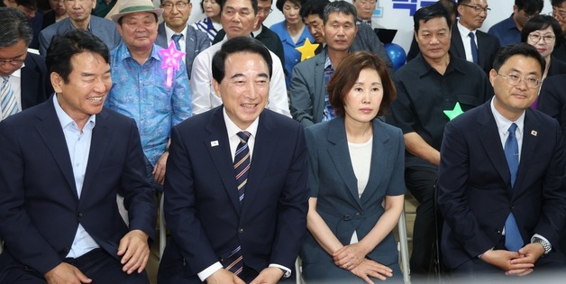 밝은표정의 박수현 더불어민주당 충남지사 후보