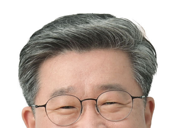 서울 중구청장에 김길성 당선…"행정관서 재선 구청장으로"