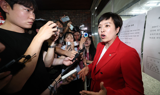 상황 설명하는 김은혜 의원