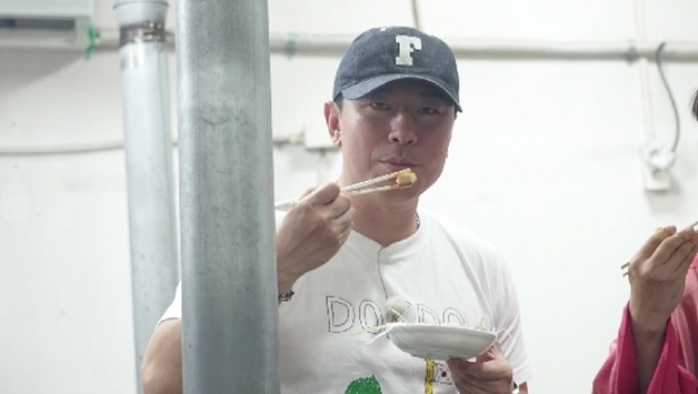 "몸이 괴물됐다"…'전현무계획3' 이시언, 곽튜브도 놀란 '테토남' 된 비결