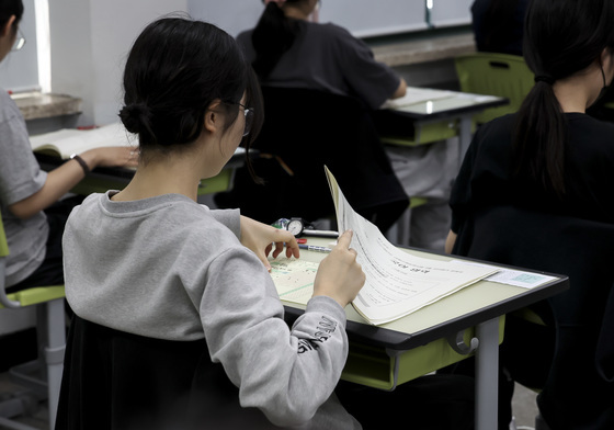 [6월 모평] 작년 불수능 여파?…EBS·입시업계 "대체로 쉬워"(종합)