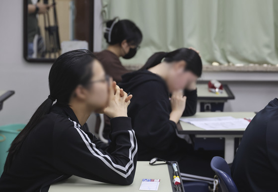 출제위원 절반이 현직 교사인데 또 '불영어'… 9월 모평서 난도 잡힐까