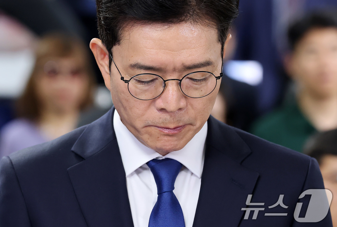 (서울=뉴스1) 안은나 기자 = 정원오 더불어민주당 서울시장 후보가 4일 서울 중구 선거캠프 상황실에서 제9회 전국동시지방선거 관련 입장을 밝히고 있다. (공동취재) 2026.6. …