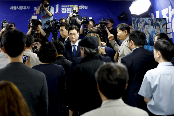 정원오 캠프 서울 의원들 "국민 기대 못 미쳐…더 노력"