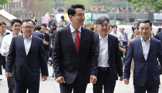 오세훈, '대역전' 드라마쓰고 서울시청 귀환