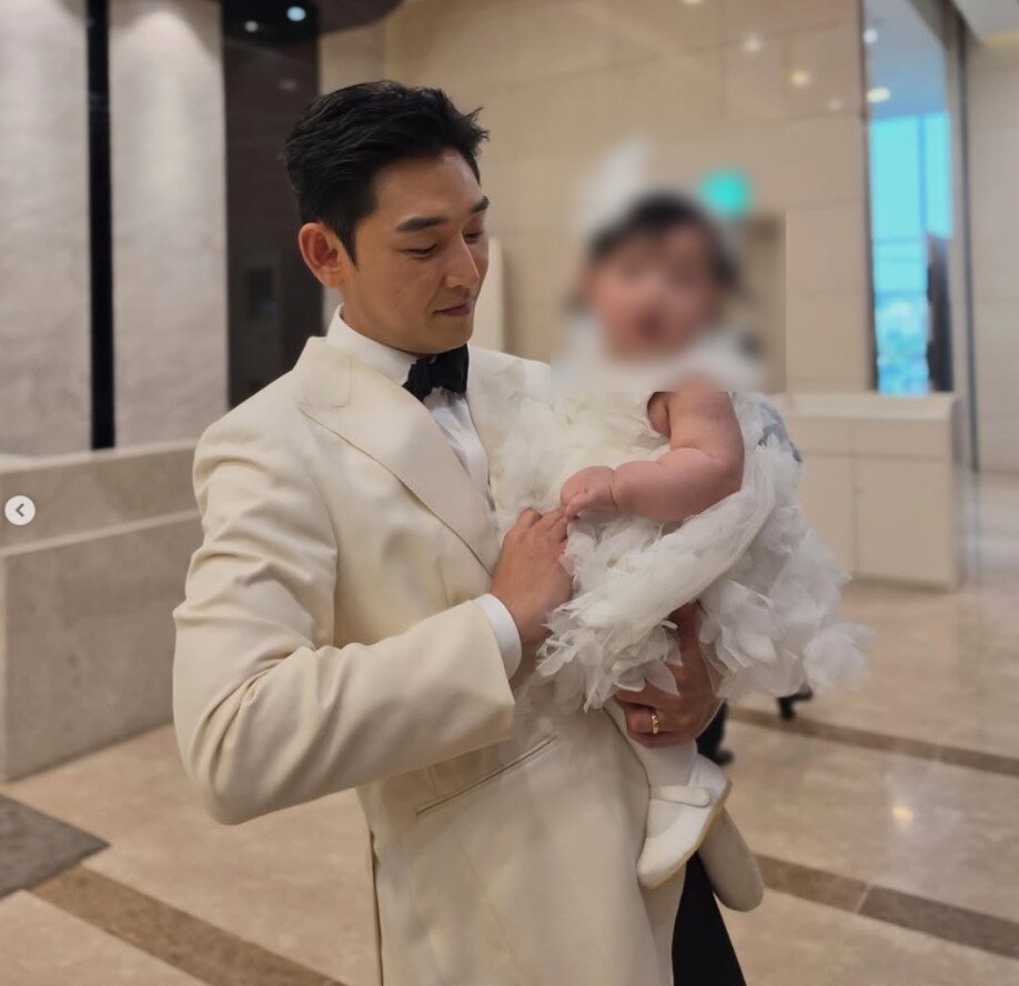 본문 이미지 - 강신효 인스타그램