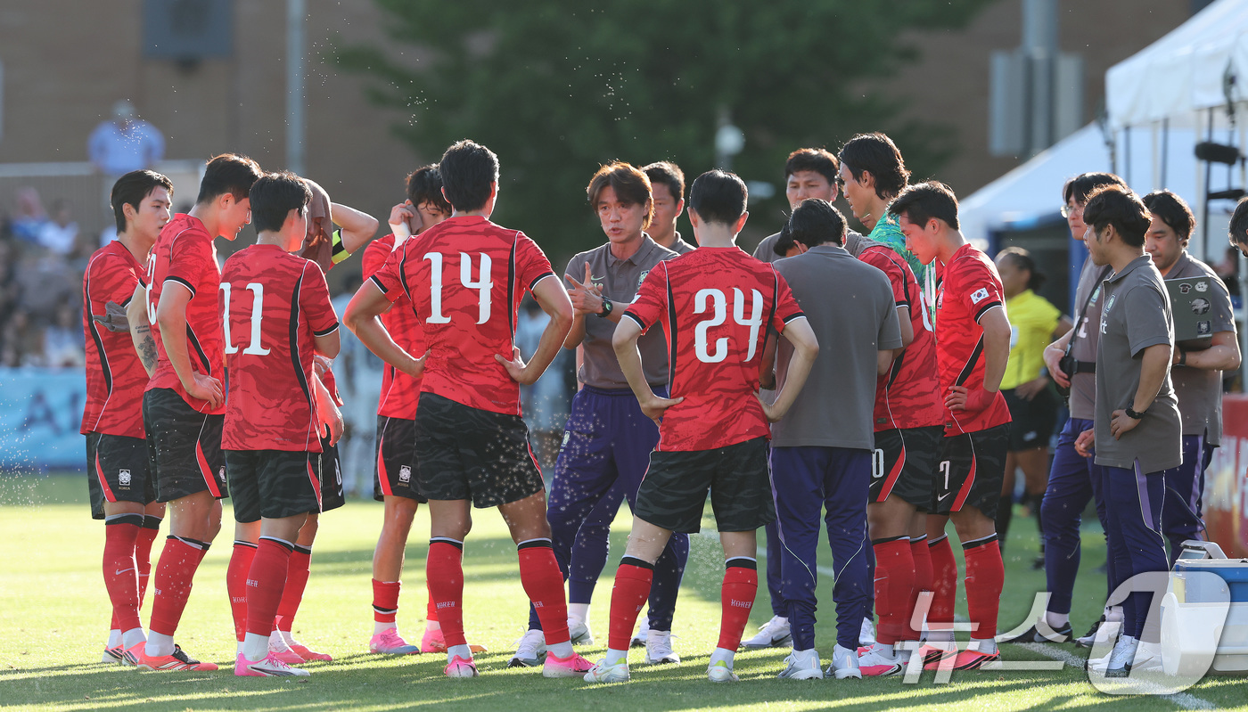 (프로보(유타주)=뉴스1) 임세영 기자 = 홍명보 대한민국 축구대표팀 감독이 3일(현지시간) 미국 유타주 솔트레이크시티 브리검 영 대학교 BYU 사우스필드 경기장에서 2026 국제 …