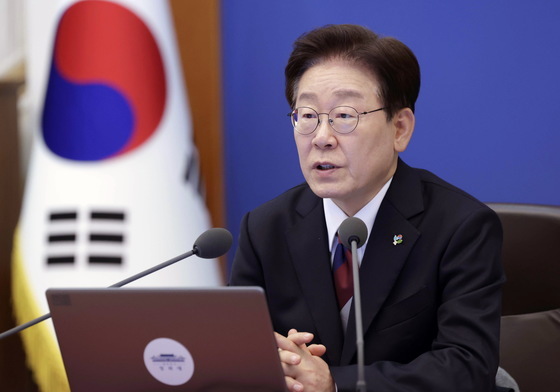 李대통령 "이제 선거 끝…민생·통합 위해 정치권·지방정부 협력해야"