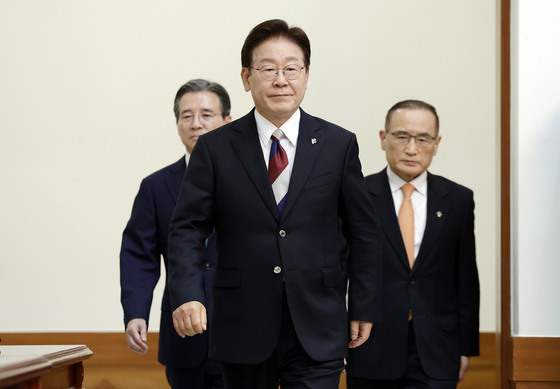 中학자 "李대통령 취임 1년, 실용적 대중 관계 돋보여" 호평