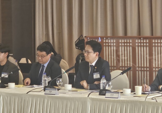 "과학, 추격자 넘어 선도국가로"…2045년 과학기술 G3 목표
